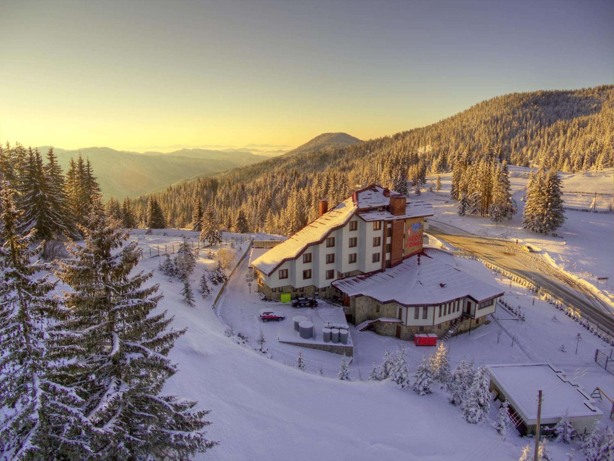 Hotel Coop Rozhen Pamporovo Exterior photo